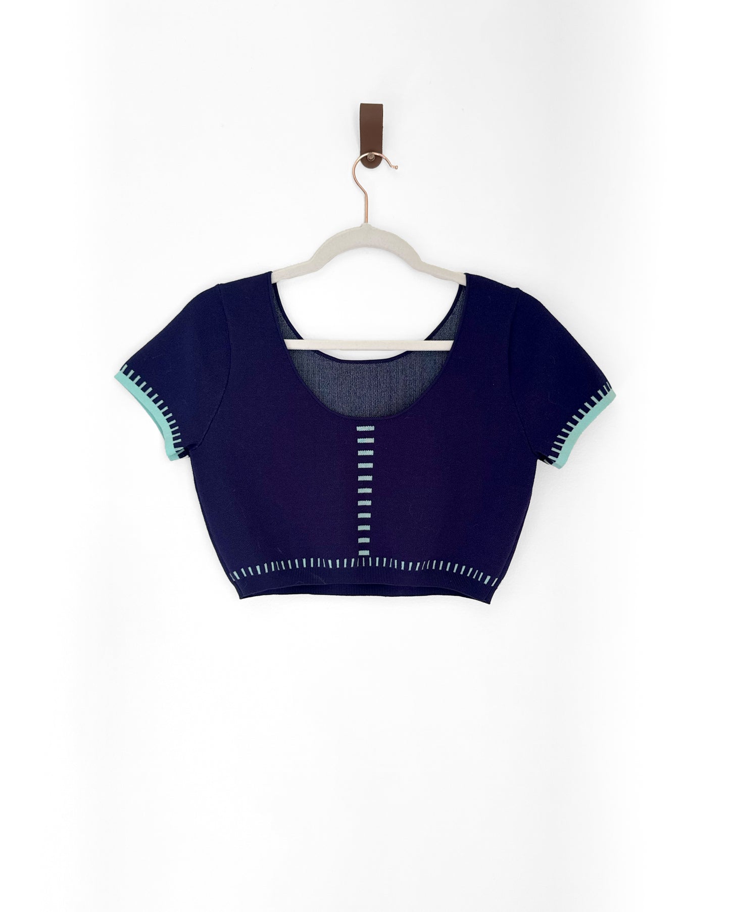 Two-way Wear Knitted Ice Silk Crop Top