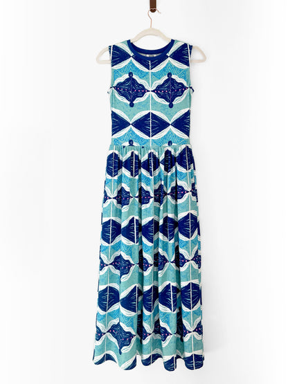 The Biru Dress