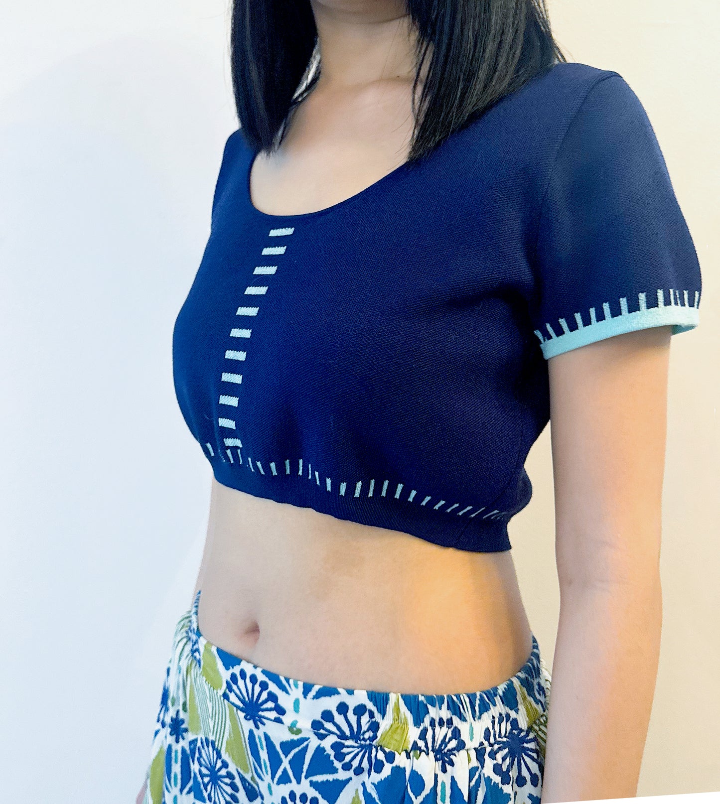 Two-way Wear Knitted Ice Silk Crop Top